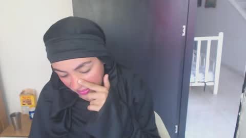 maryam_arabicmilk online show from 21, 12, 2024