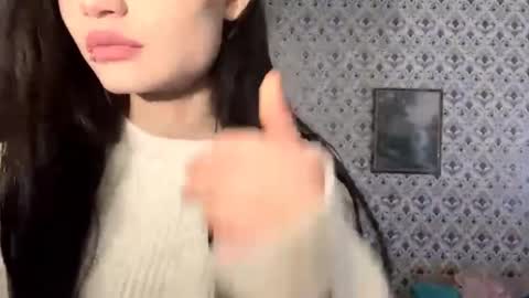 Snapshot of maryamtraylor chatting on 7, 1, 2026 Sofia online show from 7, 1, 2026