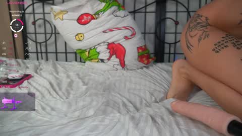 Im Emily my private is open for youmy panties are already waiting for you to wet them online show from 12, 1, 2025