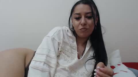 Snapshot of maryem199115 chatting on 11, 3, 2026 maryem online show from 11, 3, 2026