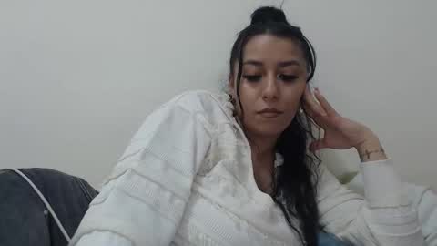 Snapshot of maryem199115 chatting on 13, 3, 2026 maryem online show from 13, 3, 2026