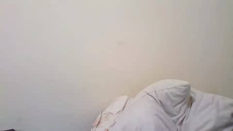 Snapshot of maryem199115 chatting on 12, 7, 2026 maryem online show from 12, 7, 2026