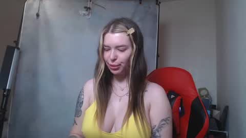 Snapshot of maryh0tlove chatting on 1, 7, 2026 maryh0tlove online show from 1, 7, 2026