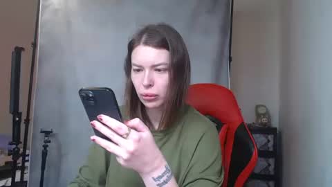 Snapshot of maryhotloves chatting on 27, 10, 2025 MaryHotLoves online show from 27, 10, 2025