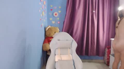 Snapshot of maryline_w chatting on 5, 1, 2025 maryline online show from 5, 1, 2025