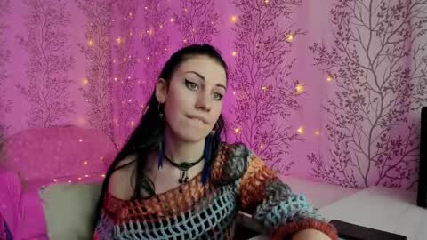 Snapshot of marylou_ chatting on 18, 2, 2025 Mary Lou online show from 18, 2, 2025