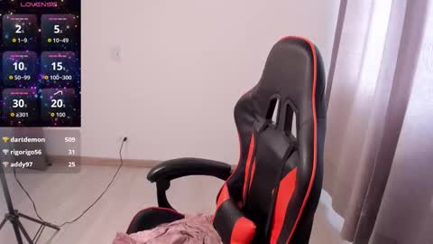 Dulce Maria online show from 13, 11, 2025