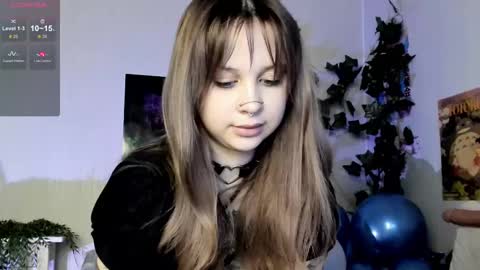 Snapshot of marynixoxo chatting on 1, 3, 2025 Mary x online show from 1, 3, 2025