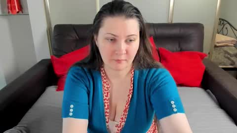 Snapshot of maryswon chatting on 16, 10, 2025 Mary online show from 16, 10, 2025