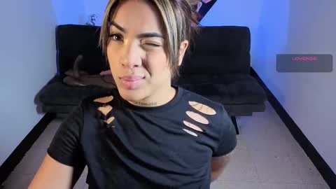 Snapshot of maryybellax chatting on 23, 11, 2025 maryybellax online show from 23, 11, 2025