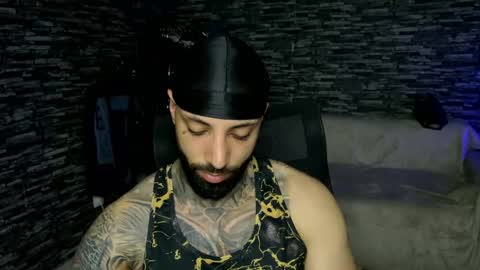 masculineguy69 online show from 8, 5, 2026