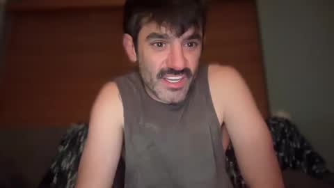 Snapshot of masculinehole chatting on 17, 10, 2025 Masculine Hole online show from 17, 10, 2025