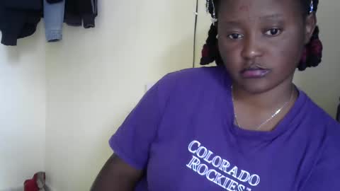 Snapshot of maseratty chatting on 30, 10, 2025 Cate online show from 30, 10, 2025