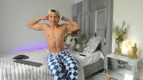 Snapshot of mash_angelo chatting on 3, 2, 2026 mash_angelo online show from 3, 2, 2026