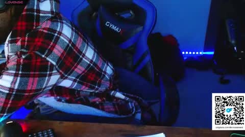 Snapshot of maskmind chatting on 9, 3, 2025 Maskmind online show from 9, 3, 2025