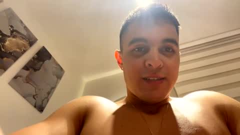 Mason Bennet online show from 31, 1, 2025