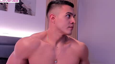 Mason Bennet online show from 16, 9, 2025