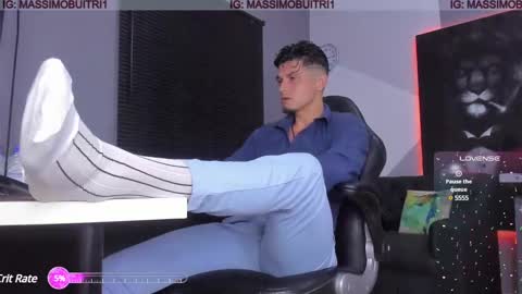 Snapshot of massimo_g chatting on 24, 12, 2024 I am Massimo online show from 24, 12, 2024
