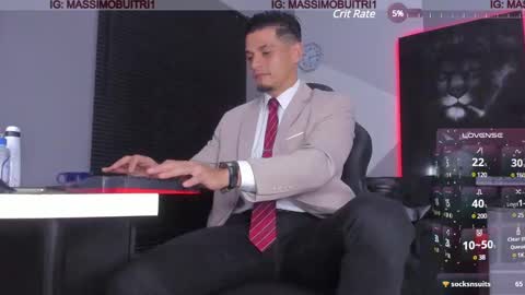 Snapshot of massimo_g chatting on 28, 12, 2024 I am Massimo online show from 28, 12, 2024