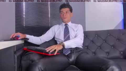Snapshot of massimo_g chatting on 26, 6, 2026 I am Massimo online show from 26, 6, 2026