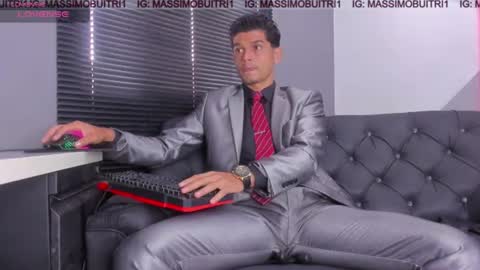Snapshot of massimo_g chatting on 4, 7, 2026 I am Massimo online show from 4, 7, 2026