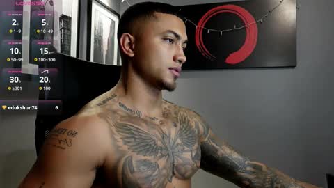 Snapshot of massimo_rizzo_ chatting on 16, 11, 2025 Massimo online show from 16, 11, 2025