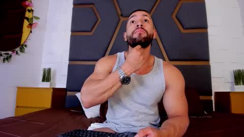 Massimo online show from 3, 12, 2025