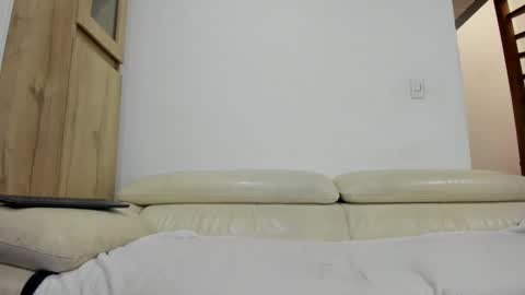 Snapshot of master4pigbitchslv chatting on 25, 9, 2025 Domi online show from 25, 9, 2025