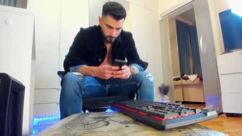 Snapshot of master9four chatting on 28, 10, 2025 Matthew online show from 28, 10, 2025