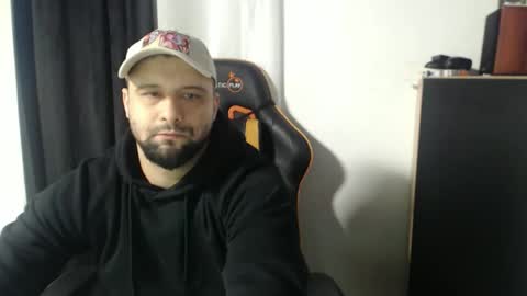 Robertos online show from 7, 1, 2026