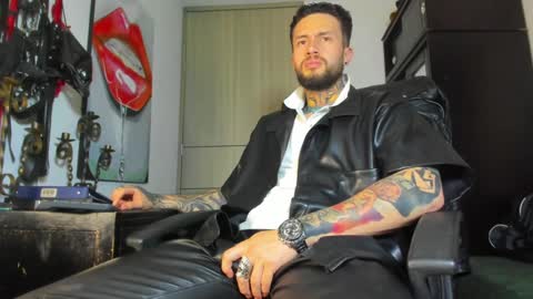 steven  online show from 1, 2, 2025