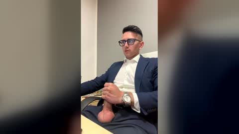 Snapshot of masterboss_fl chatting on 11, 5, 2026 Master Boss online show from 11, 5, 2026