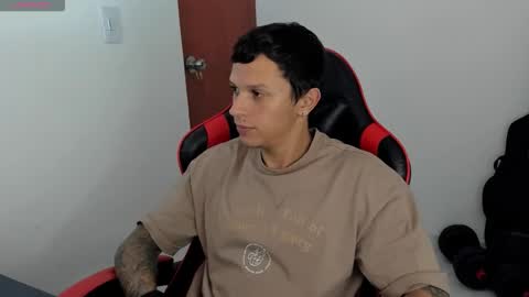 Snapshot of masterdave7 chatting on 14, 9, 2025 Dave online show from 14, 9, 2025