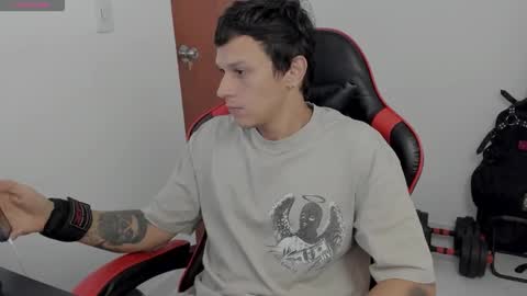 Snapshot of masterdave7 chatting on 5, 10, 2025 Dave online show from 5, 10, 2025