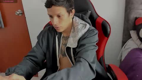 Snapshot of masterdave7 chatting on 8, 10, 2025 Dave online show from 8, 10, 2025