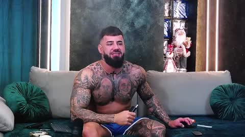 Snapshot of masterkingofmuscle chatting on 2, 12, 2024 masterkingofmuscle online show from 2, 12, 2024