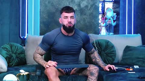 Snapshot of masterkingofmuscle chatting on 10, 12, 2024 masterkingofmuscle online show from 10, 12, 2024