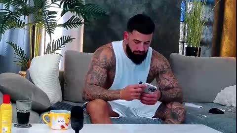 masterkingofmuscle online show from 9, 10, 2025