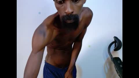 Snapshot of masterr_bate chatting on 15, 11, 2025 Marl online show from 15, 11, 2025