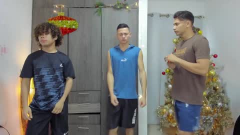 Team Cris Darwin- Fernando- Stiven- David online show from 30, 12, 2024