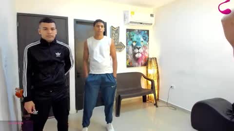 Team Cris Darwin- Fernando- Stiven- David online show from 15, 11, 2025