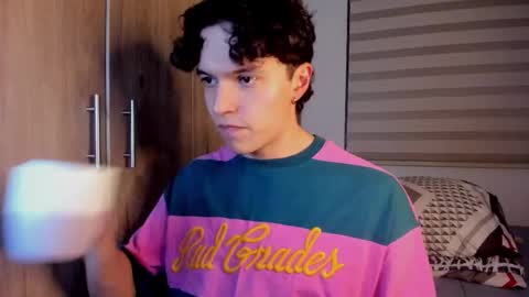 Snapshot of mastrangelo_x chatting on 8, 1, 2026 mastrangelo_x online show from 8, 1, 2026