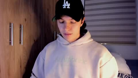 mastrangelo_x online show from 3, 5, 2026