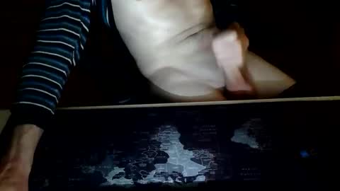 Snapshot of masturbatemindbreaker chatting on 4, 11, 2025 MasturbateMindbreaker online show from 4, 11, 2025