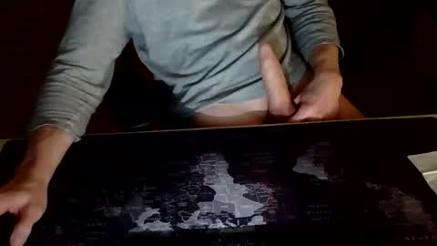 Snapshot of masturbatemindbreaker chatting on 7, 1, 2026 MasturbateMindbreaker online show from 7, 1, 2026