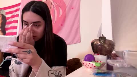 Snapshot of masturbatingmariamiller chatting on 1, 12, 2025 masturbatingmariamiller online show from 1, 12, 2025