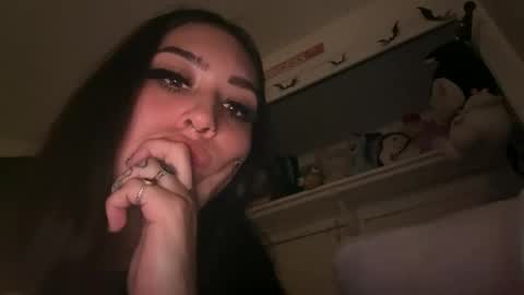 Snapshot of masturbatingmariamiller chatting on 4, 4, 2026 masturbatingmariamiller online show from 4, 4, 2026