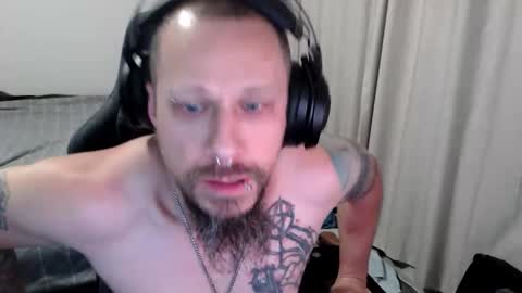 Snapshot of matchy666 chatting on 27, 10, 2025 Matchy online show from 27, 10, 2025