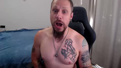 Snapshot of matchy666 chatting on 17, 12, 2025 Matchy online show from 17, 12, 2025