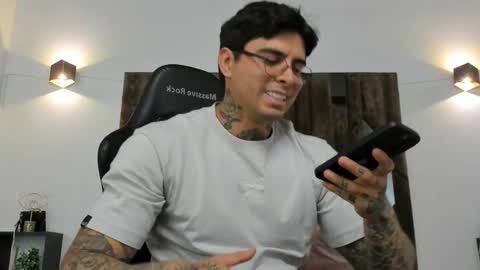 mateo_dilucajs1 online show from 19, 10, 2025